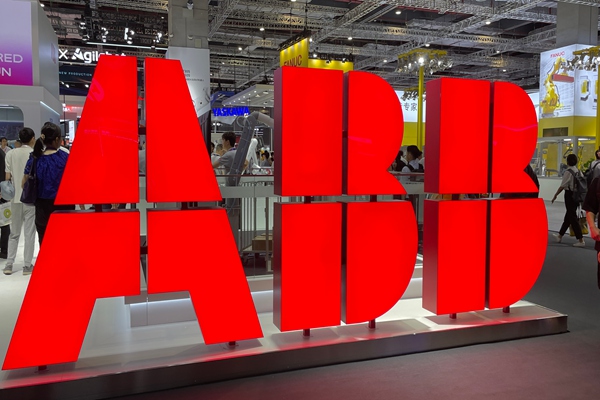 ABB收購IPEC！加碼數(shù)據(jù)中心與工業(yè)監(jiān)測